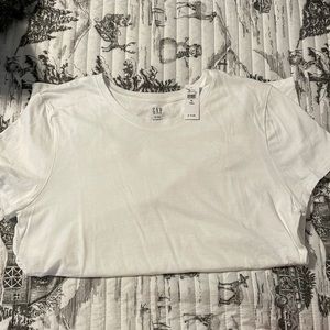 White Gap Tee Shirt